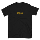 "My beliefs do not make yours wrong." T-Shirt Hot Yellow